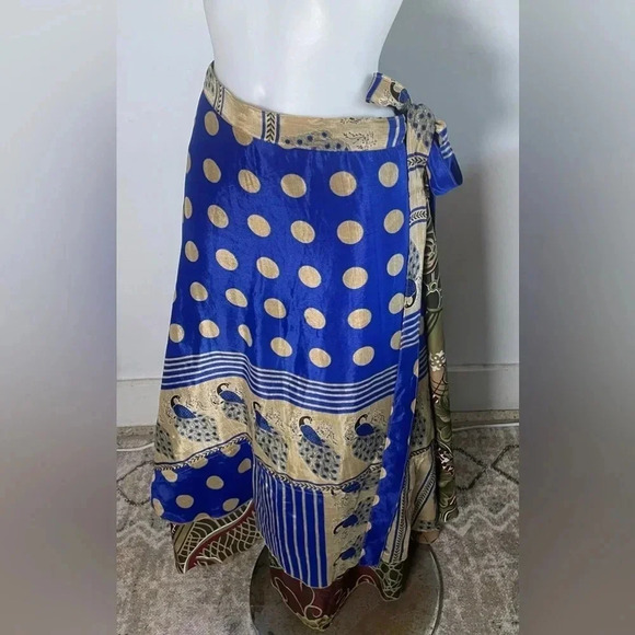 Darn good yarn sari wrap skirt blue & gold Peacock Indian Silk Upcycled EUC! 047 - Picture 1 of 7